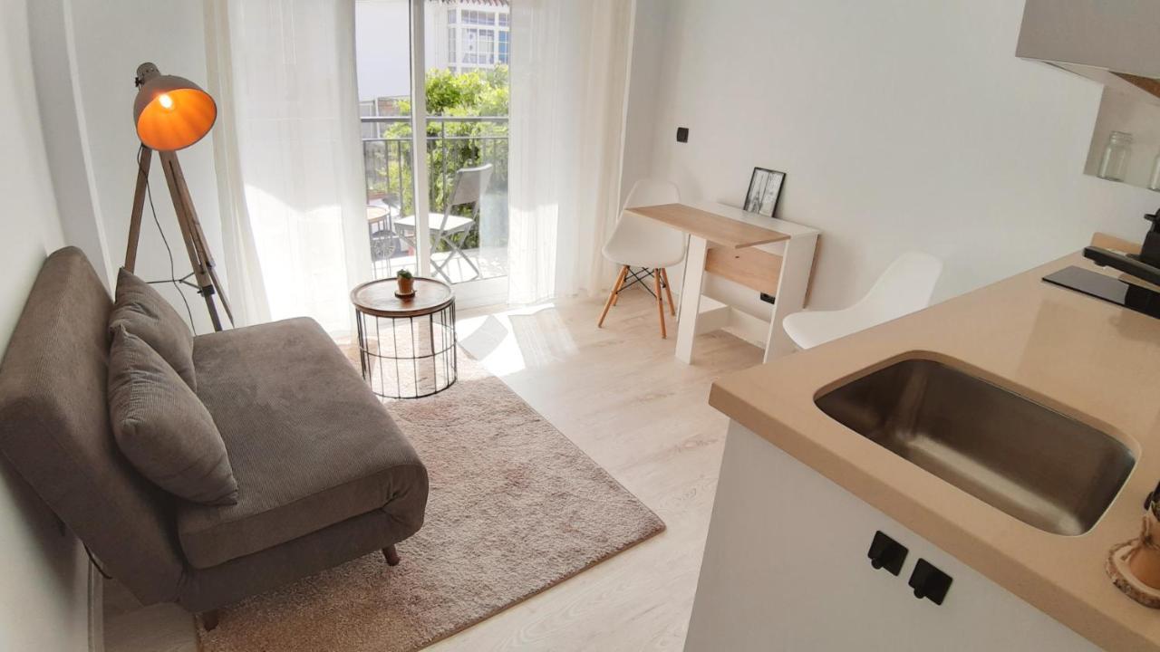 Sol Deluxe Nerja Apartment Luaran gambar